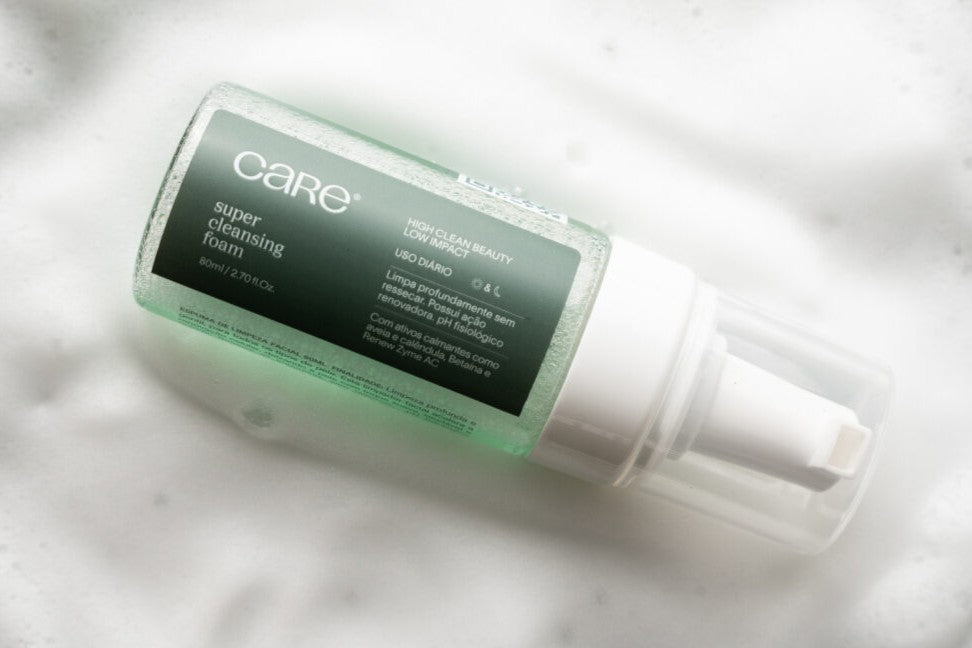 7 produtos para pele oleosa que não podem faltar na sua rotina de skincare